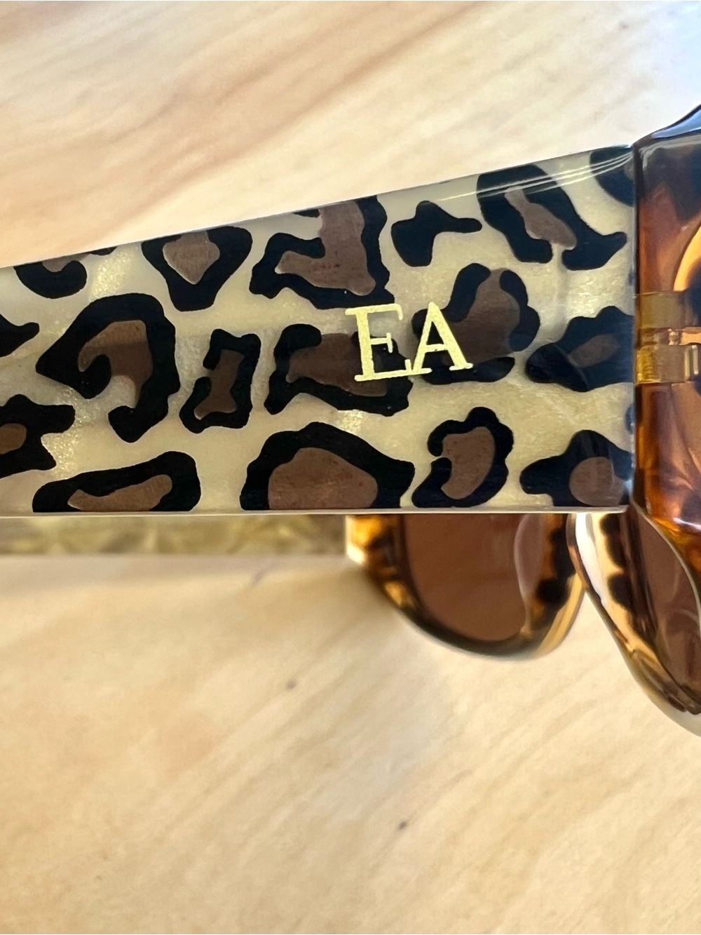 NEW 2 Pairs ELIZABETH ARDEN Sunglasses. Tortoise Shell. One size.